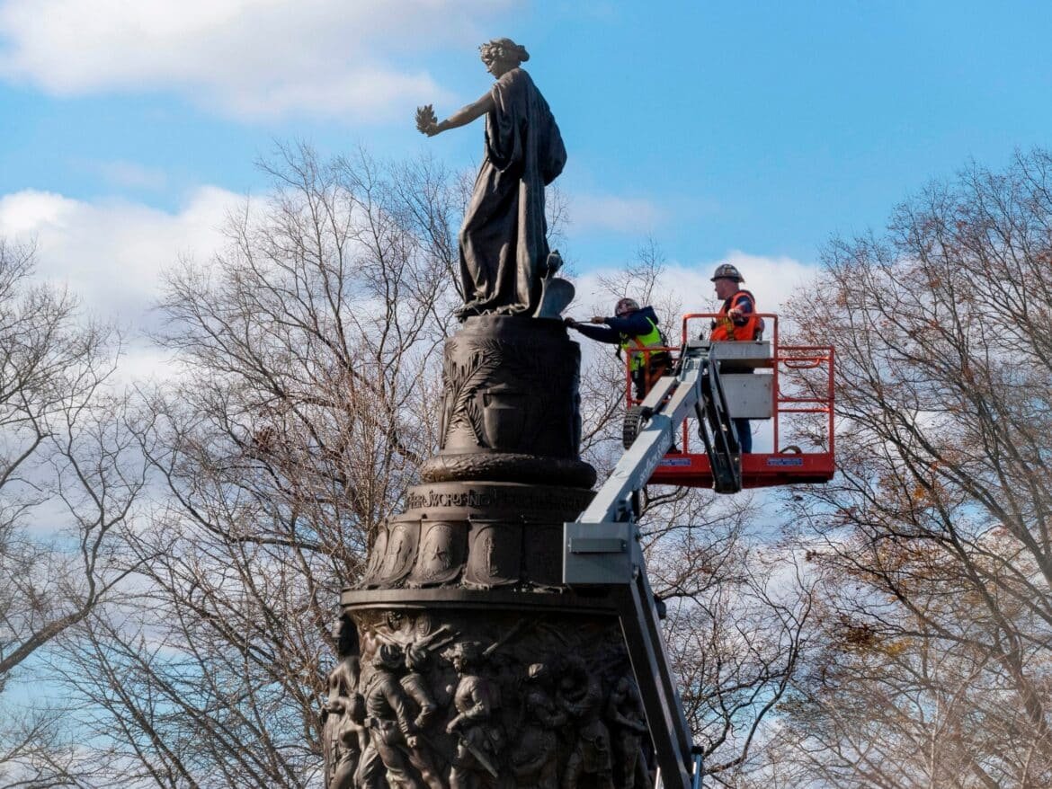 Museums and parks must eliminate some articles related to race and gender: Executive order

