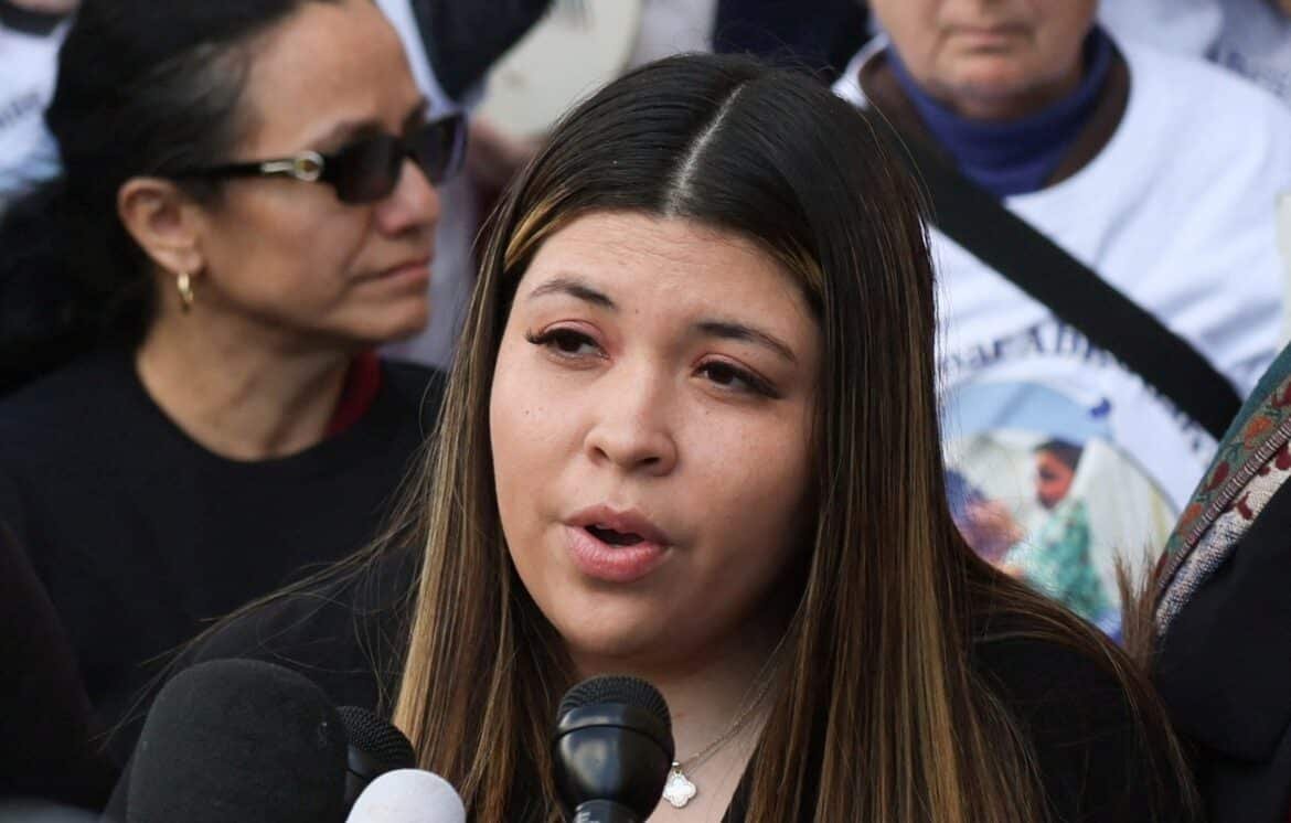 Deported wife Maryland Man Abrego García said he hit, scratched her in 2021 judicial documents

