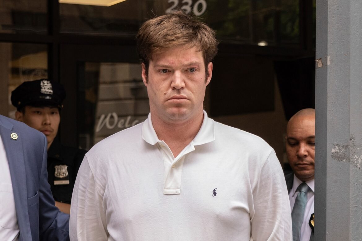 Second suspect arrested in the case of Soho torture, the authorities say that the beatings, drugs and weapon are used

