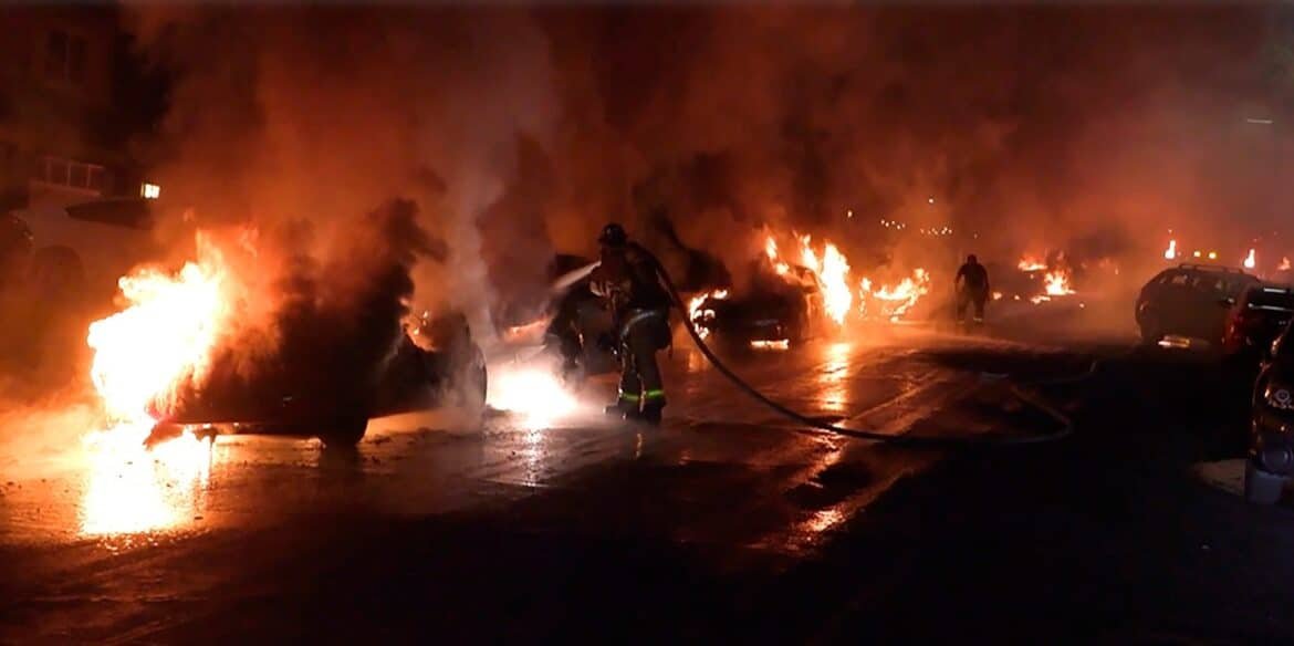 Small plane crashes against the neighborhood of San Diego: the police

