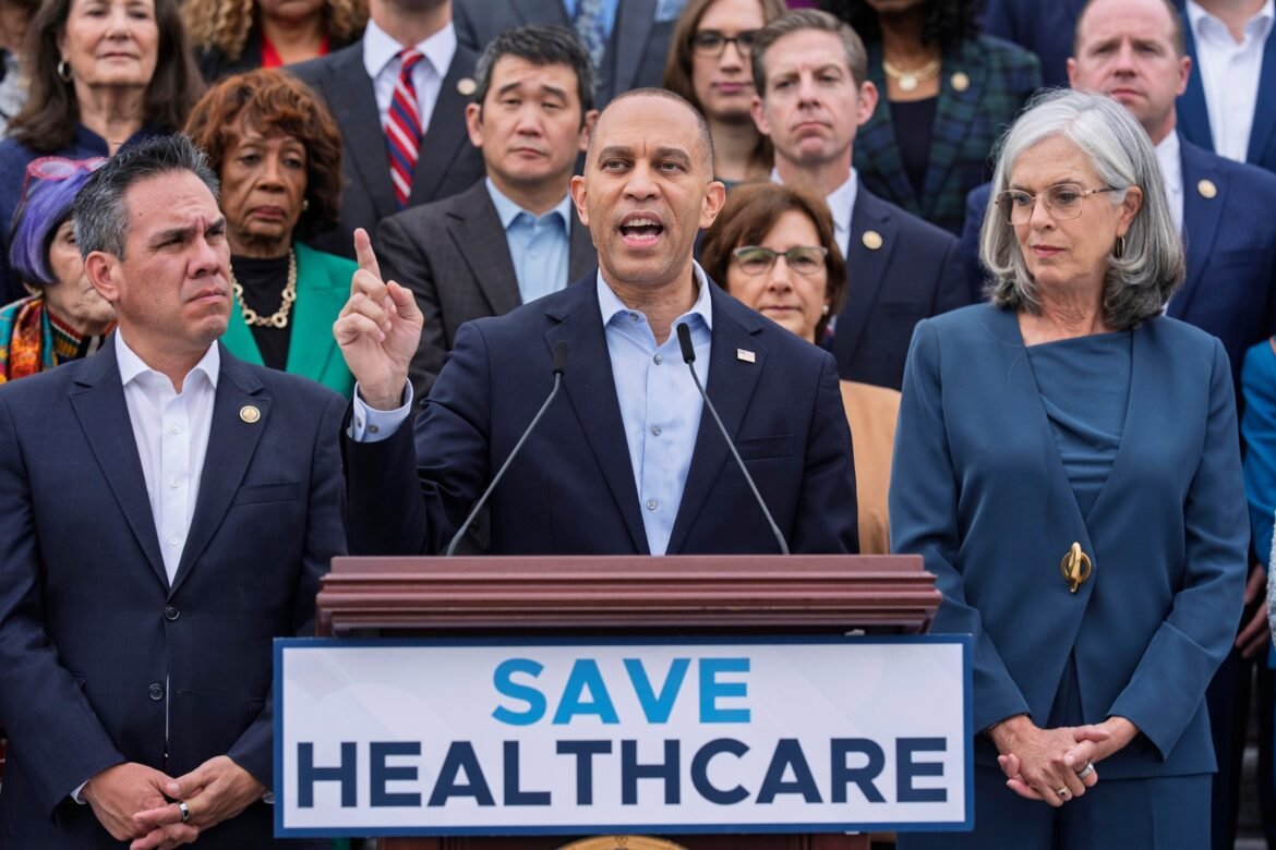 Congress leaders continue to blame the game while the clock works towards closure

