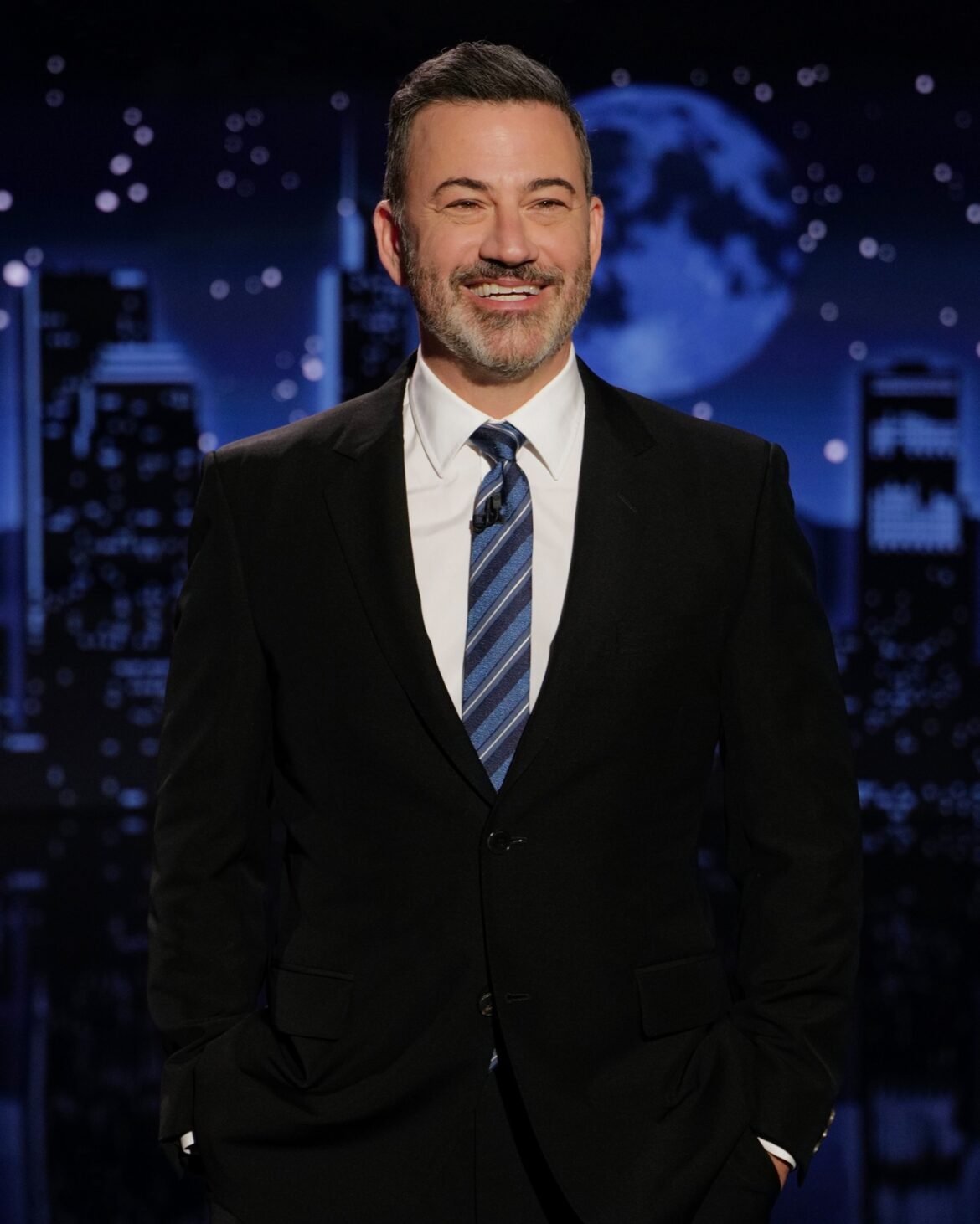 Jimmy Kimmel will return to the air on Tuesday

