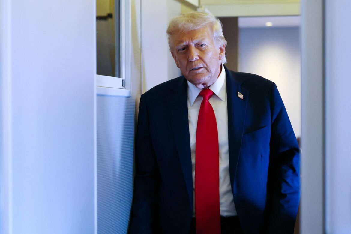 The judge shows the defamation of $ 15b of Trump against the New York Times, Penguin Random House

